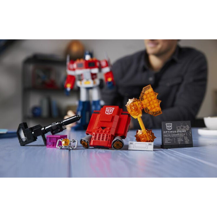 Product LEGO® Transformers: Optimus Prime (10302) Along with an Easter Candle image