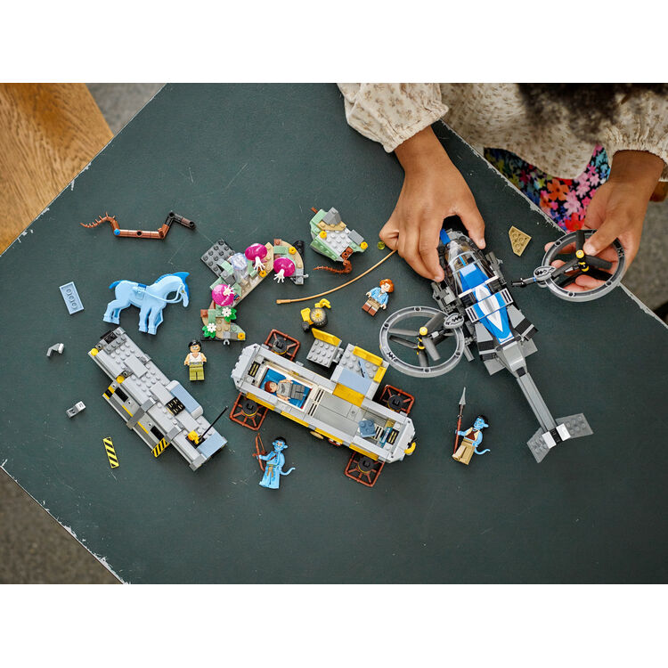 Product LEGO® Avatar: Floating Mountains: Site 26 & Rda Samson (75573) image