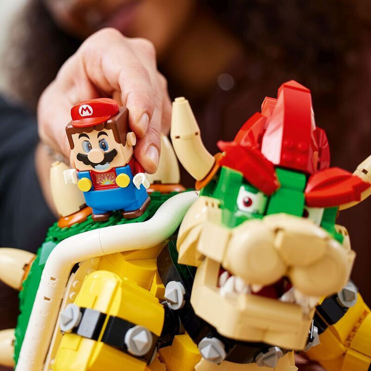 Product LEGO® Super Mario™: The Mighty Bowser (71411) Μαζί με Πασχαλινή Λαμπάδα image
