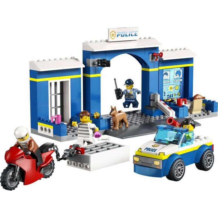 Product LEGO® City: Police Station Chase (60370) image