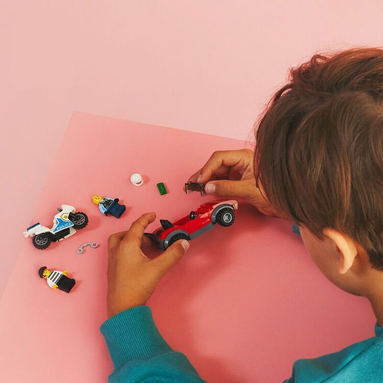 Product LEGO® City: Police Bike Car Chase (60392) image