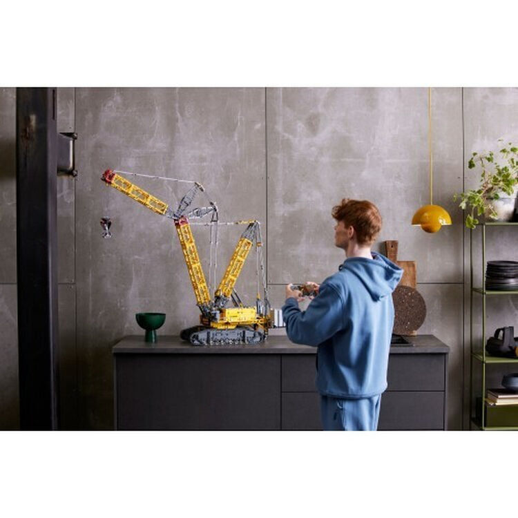 Product LEGO® Technic: Ερπυστριοφόρος Γερανός Liebherr LR 13000 (42146) image