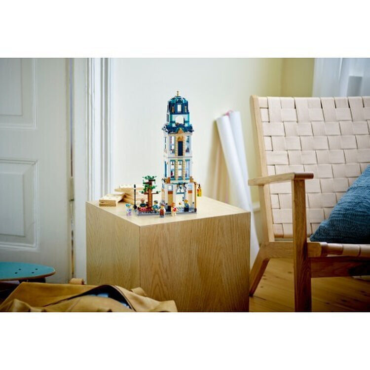 Product LEGO® DUPLO® Creator: Εμπορική Οδός (31141) image