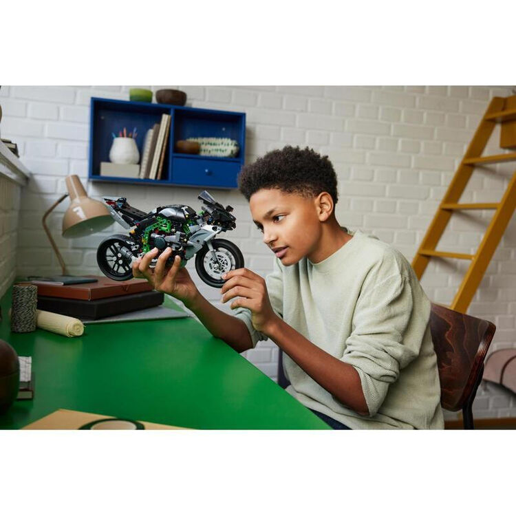 Product LEGO® Technic: Μοτοσικλέτα Kawasaki Ninja H2R (42170) image