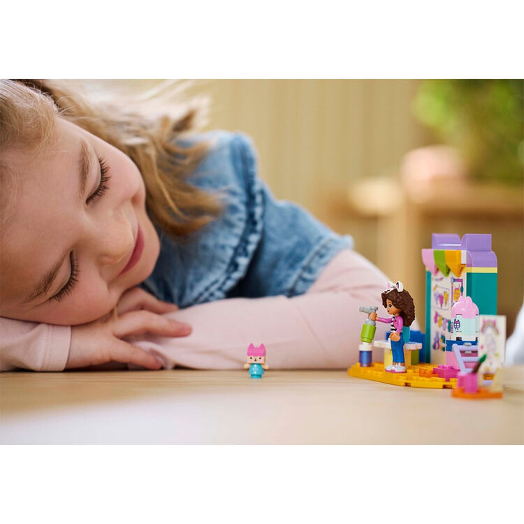 Product LEGO® Gabby’s Dollhouse: Κατασκευές με το Μωρό Κουτάκι (10795) image