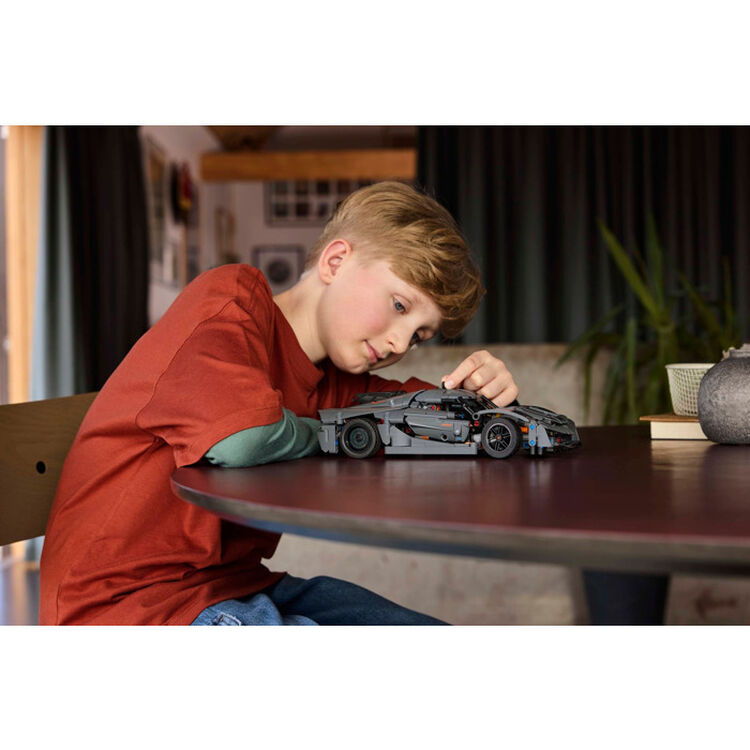 Product LEGO® Technic: Γκρι Hypercar Koenigsegg Jesko Absolut (42173) image