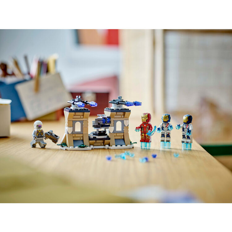 Product LEGO® Marvel: Άιρον Μαν & Iron Legion εναντίον Στρατιώτη της ΥΔΡΑΣ (76288) image