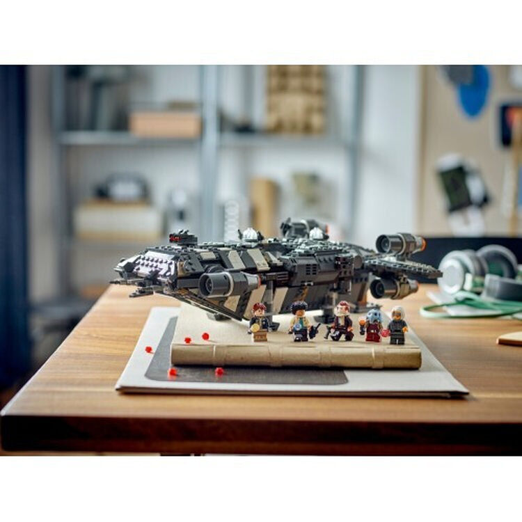 Product LEGO® Star Wars™:The Onyx Cinder (75374) image