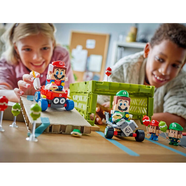 Product LEGO® Super Mario™: Mario Kart™ – Baby Mario vs. Baby Luigi (72034) image