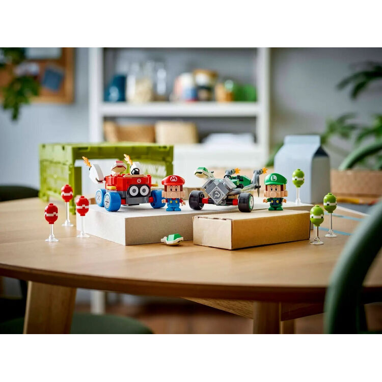 Product LEGO® Super Mario™: Mario Kart™ – Baby Mario vs. Baby Luigi (72034) image