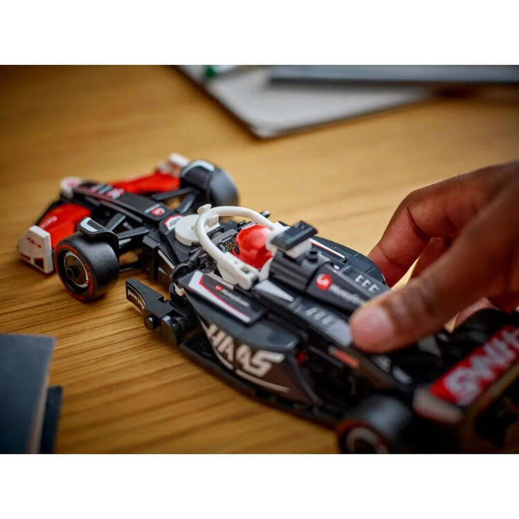 Product LEGO® Speed Champions: Αγωνιστικό Αυτοκίνητο MoneyGram Haas F1® Team VF-24 (77250) image