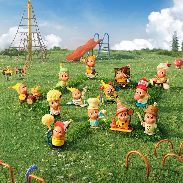 Product POP MART Twinkle Twinke Be A little Star Figure Blind Box  (1pc) image