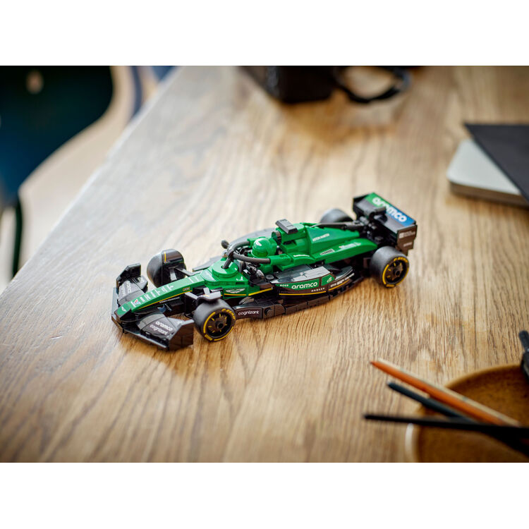 Product LEGO® Speed Champions: Αγωνιστικό Αυτοκίνητο Aston Martin Aramco F1® AMR24 (77245) image
