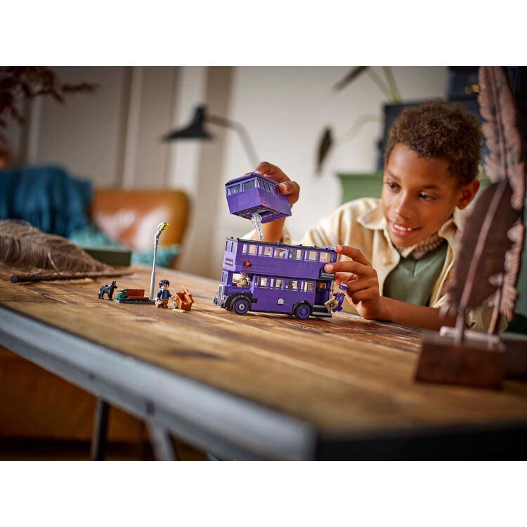 Product LEGO® Harry Potter™: Περιπέτεια στο Λεωφορείο των Ιπποτών™ (76446) image