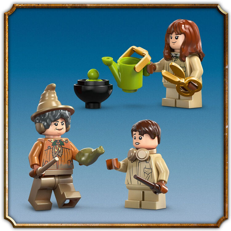 Product LEGO® Harry Potter™: Hogwarts™ Castle: Herbology Class (76445) image