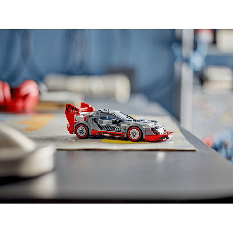 Product LEGO® Speed Champions: Αγωνιστικό Αυτοκίνητο Audi S1 e-tron quattro (76921) image