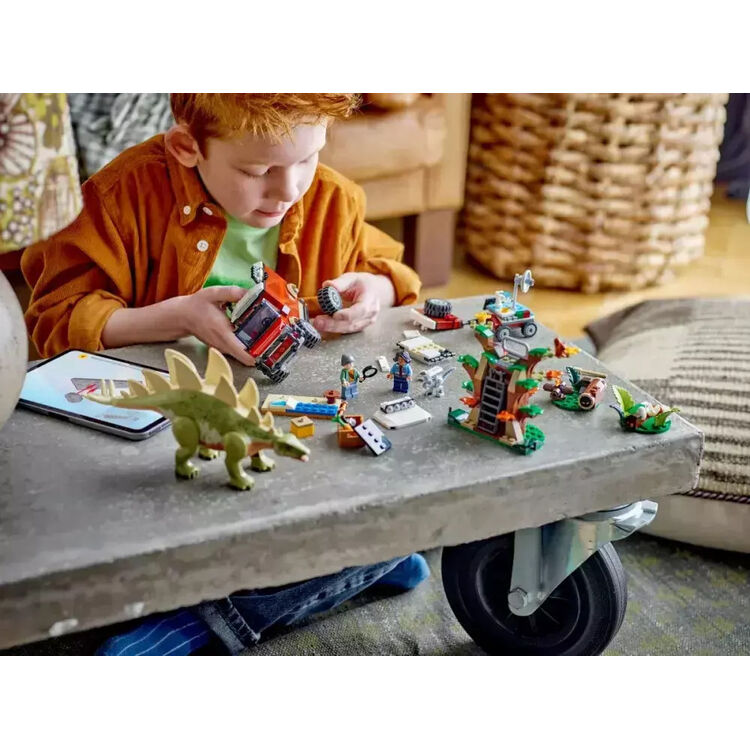Product LEGO® Jurassic World: Chaos Theory - Dinosaur Missions Stegosaurus Discovery (76965) image