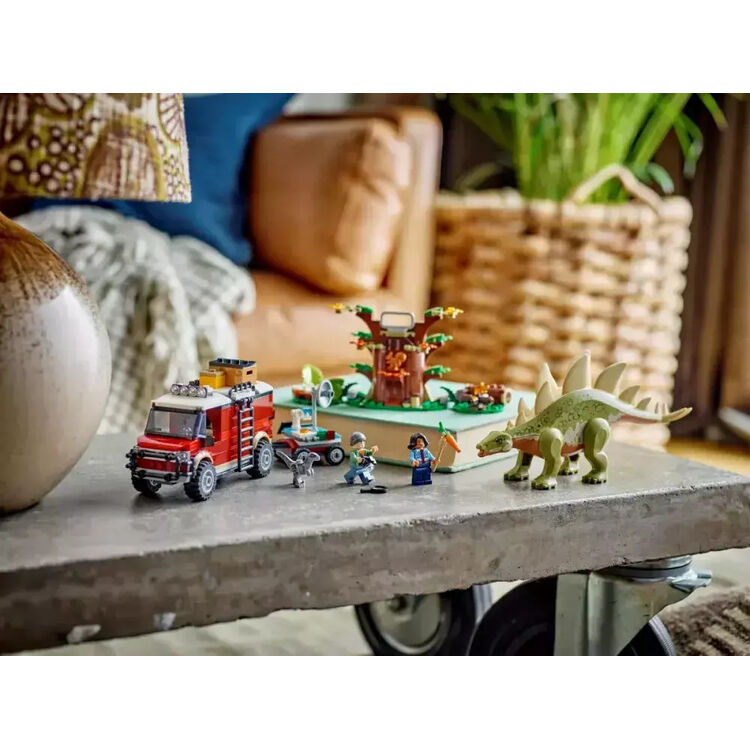 Product LEGO® Jurassic World: Chaos Theory - Dinosaur Missions Stegosaurus Discovery (76965) image