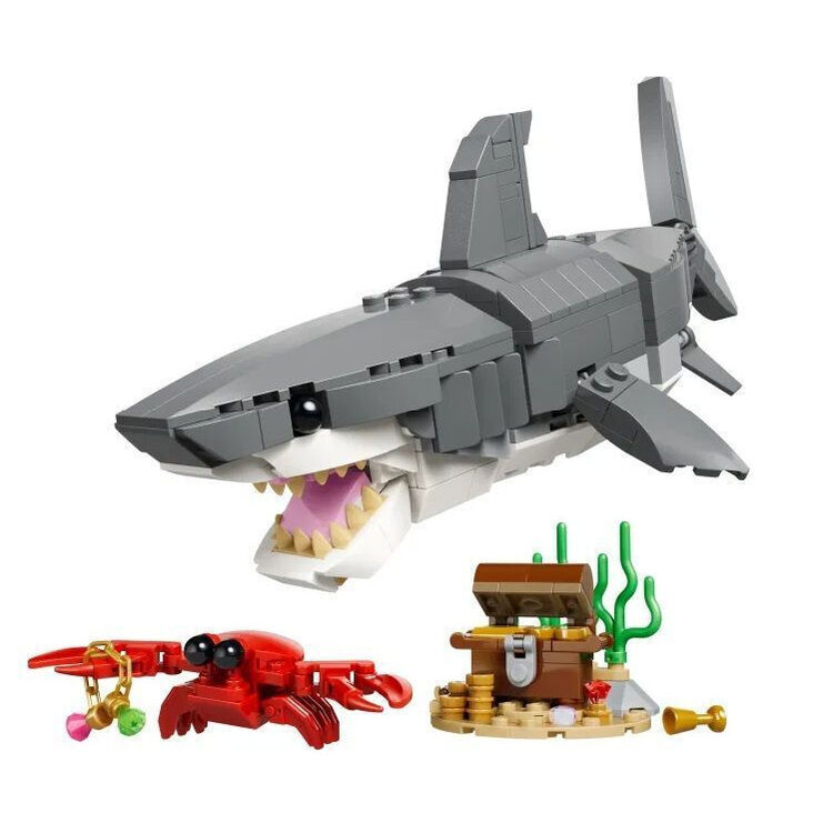 Product LEGO® Creator 3-in-1 Fierce Shark with a Treasure Chest (31381) image