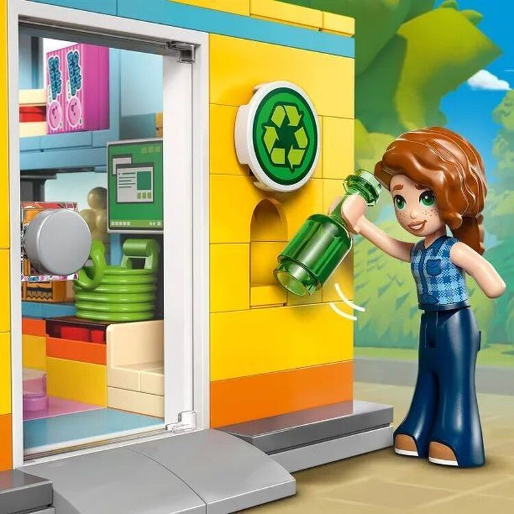 Product LEGO® Friends Heartlake City Convenience Store (42680) image