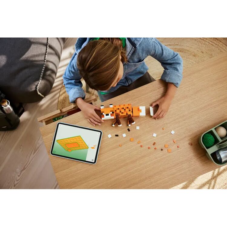 Product LEGO® Minecraft®: The Fox (21588) image