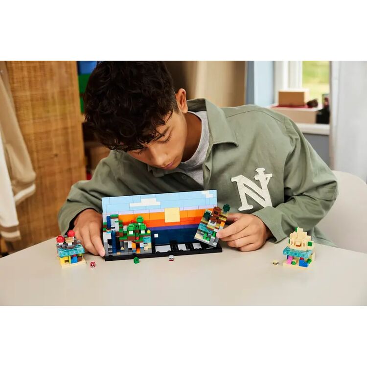Product LEGO® Minecraft®: Mini Biomes (21589) image