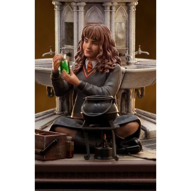 Product Αγαλματίδιο Iron Studios Deluxe: Harry Potter - Hermione Granger Polyjuice Art Scale Statue (1/10) (WBHPM65622-10) image