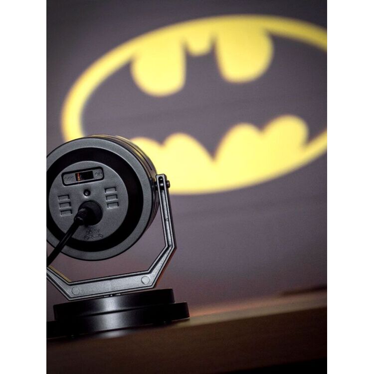 DC Comics Batman Projection Light | Nerdom
