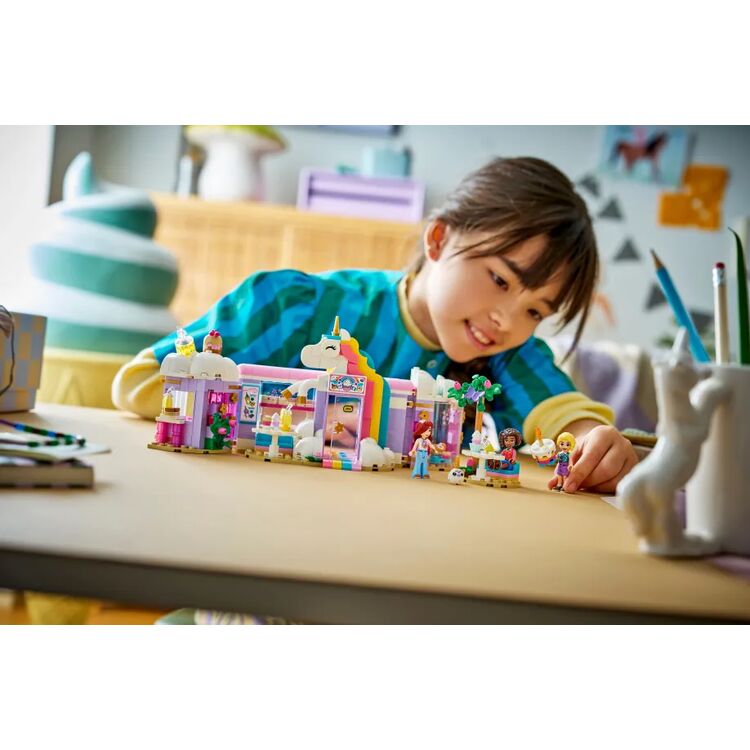 Product LEGO® Friends: Unicorn Dream Café (42684) image
