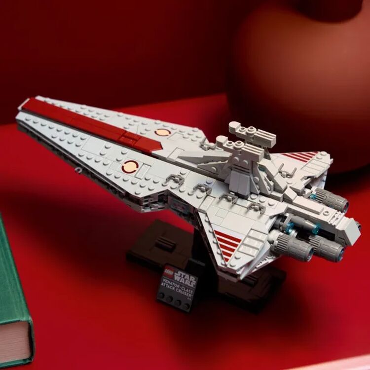Product LEGO® Star Wars™: Venator-Class Attack Cruiser™ (75441) image