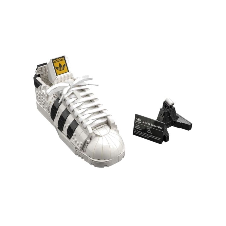 Product LEGO® Creator: Adidas Originals Superstar (10282) image