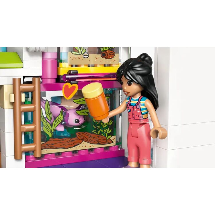 Product LEGO® Friends: Liann’s Family House (42687) image