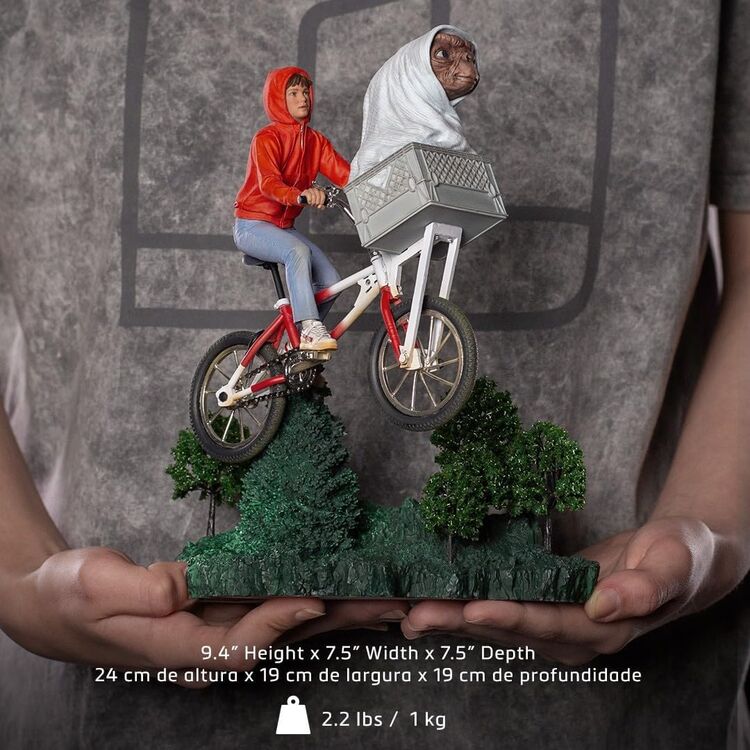 Product Iron Studios E.T. - E.T. and Elliot Art Scale Statue (1/10) (UNIVET47321-10) image