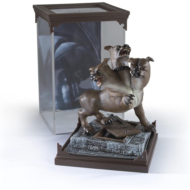 Product Harry Potter Magical Creatures Statue Fluffy image