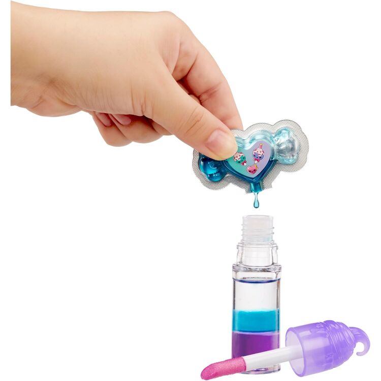 Product MGA Yummiland: Lip Gloss Doll Series 2 - Carly Cakepop Doll (546108) image