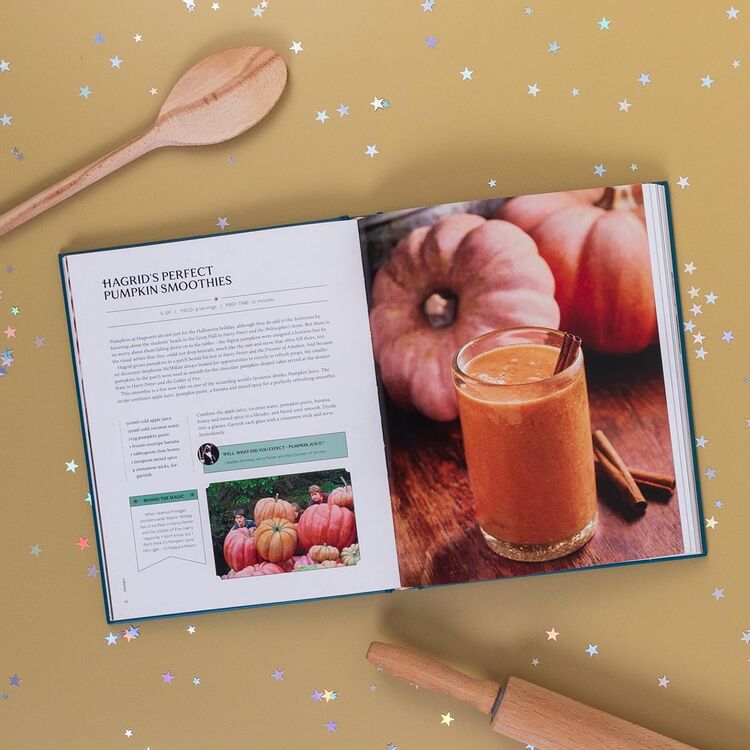 Product Harry Potter Official Wizarding World Cookbook (Official Harry Potter Cookbooks) image
