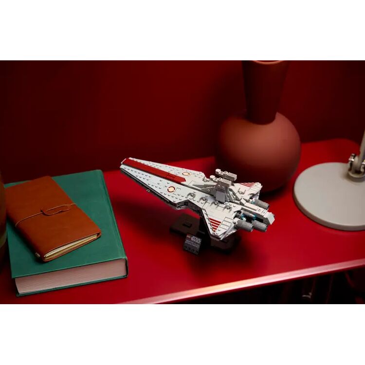 Product LEGO® Star Wars™: Venator-Class Attack Cruiser™ (75441) image