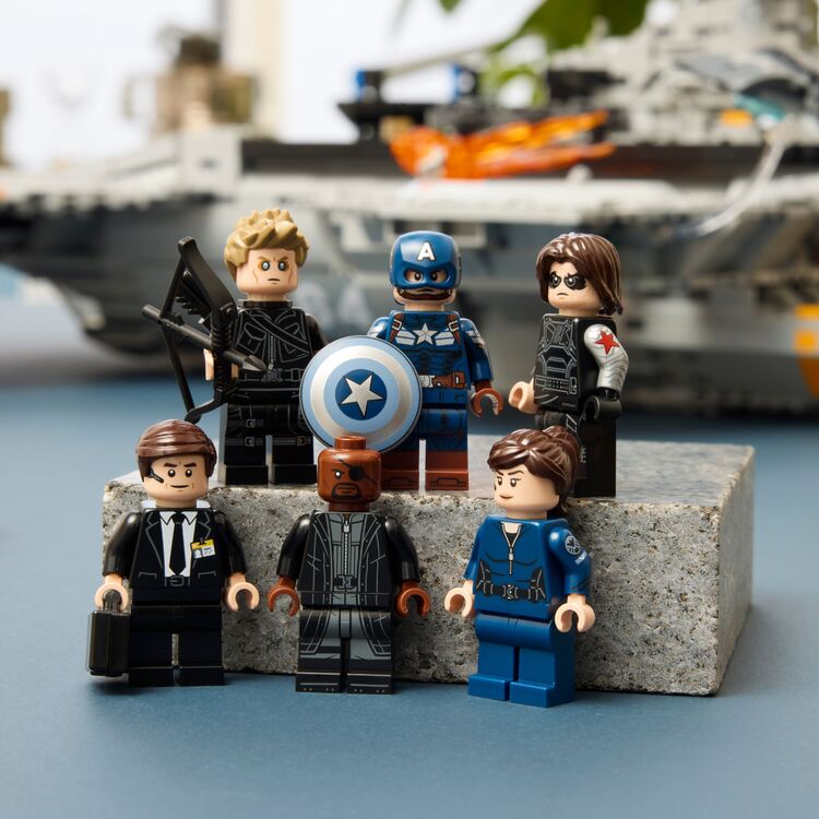Product LEGO® Marvel: S.h.i.e.l.d. Helicarrier (76354) image