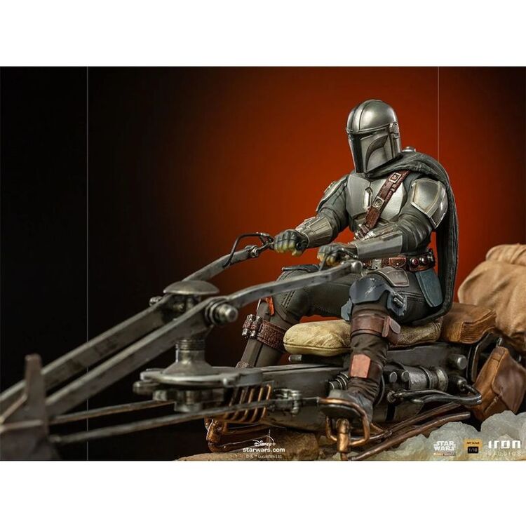 Product Iron Studios Deluxe: The Mandalorian - Mando on Speederbike Art Scale Statue (1/10) (LUCSWR48721-10) image