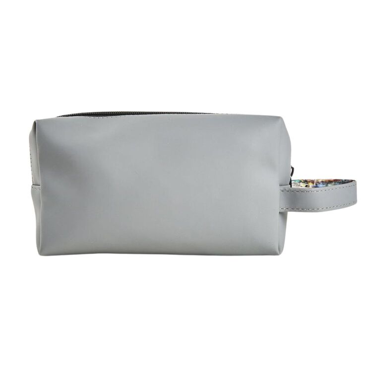 Product DC Batman Toilet Travel Bag image