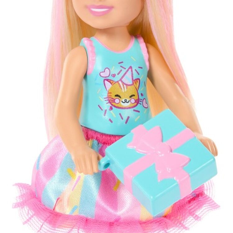 Product Mattel Barbie: Family &amp; Friends - Club Chelsea Happy Birthday Doll (JJB37) image
