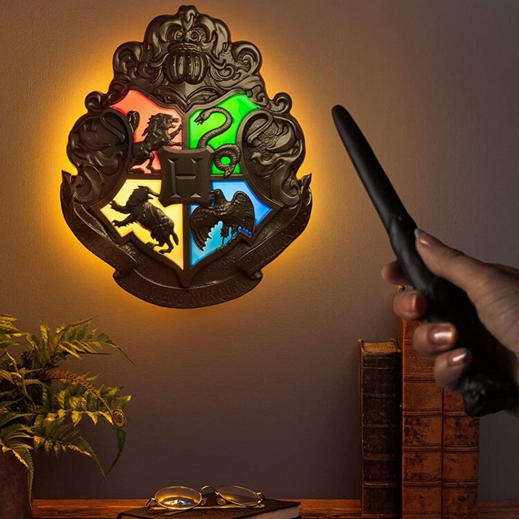 Product Φωτιστικό με Ραβδί Harry Potter Crest image