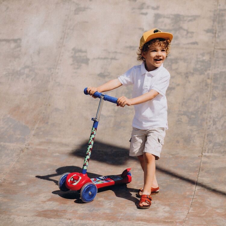 Product Σκούτερ AS Outdoor Marvel: Scooter Plus Spider-Man (Flashing Wheels) (5004-50275) image