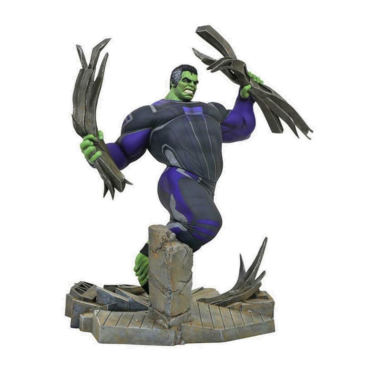 Product Marvel Gallery Avengers 4 Tracksuit Hulk Deluxe PVC Diorama image