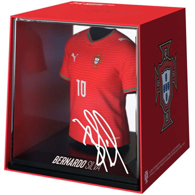 Product Φιγούρα Ρέπλικα MyJersey: World Cup Portugal - Bernardo Silva (2026) (03MY00046) image