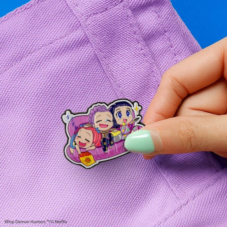 Product Καρφίτσα K- Pop Demon Hunters Couch Couch Couch Pin image
