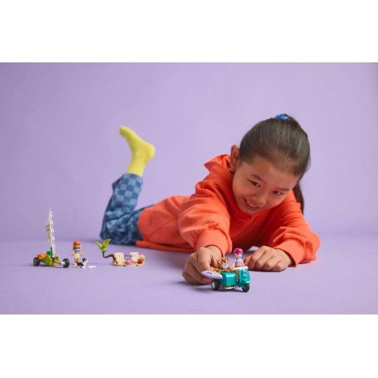 Product LEGO® Friends: Surfing Dogs and Scooter Adventure (42641) image
