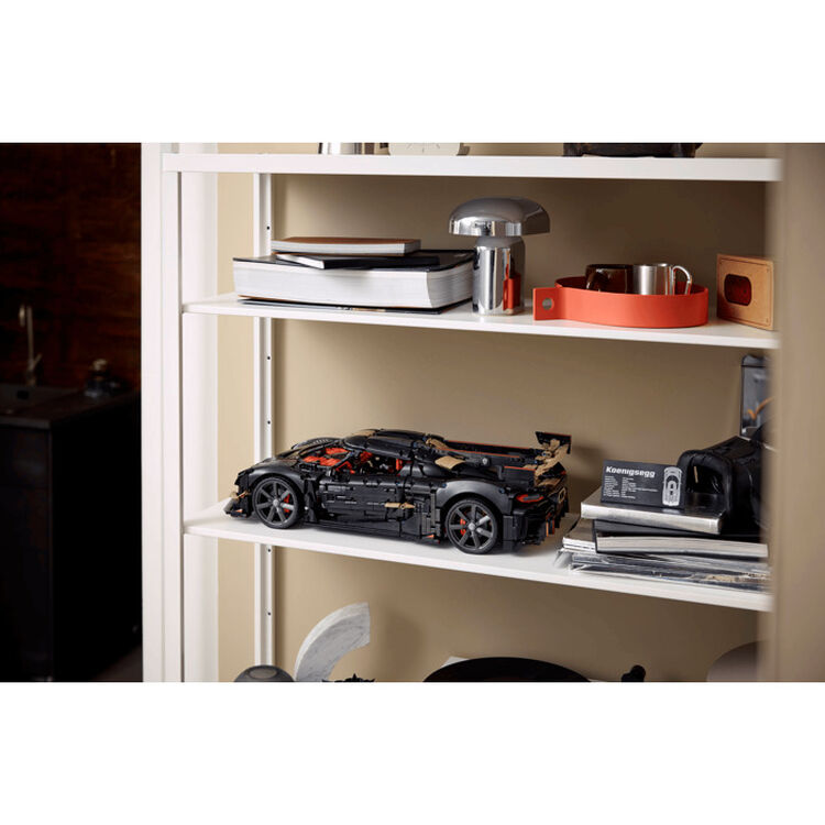 Product LEGO® Technic: Koenigsegg Sadair's Spear Megacar  (42232) image