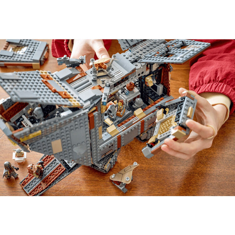 Product LEGO® Star Wars™: Offworld Sandcrawler™ and Mudhorn  (75453) image
